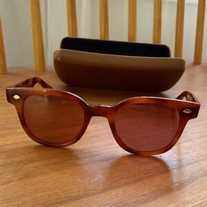 Garrett Leight Men’s Stylish Tortoise Shell Sunglasses with Case